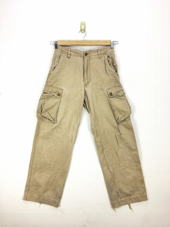 Cargo pants - Wikipedia