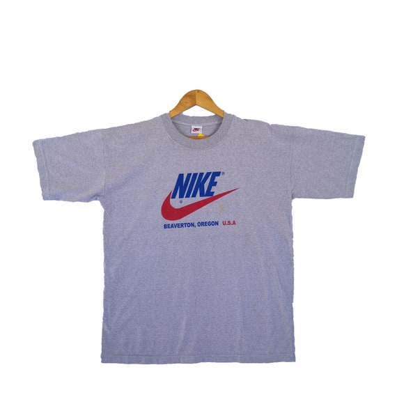 Vintage Nike T-shirt Medium Vintage Nike Swoosh Tee Menswear - Etsy