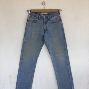 W30 Vintage Levi&#39;s 505 Distressed Denim 90s Levis Light Wash Straight Pants Classics Women Levis High Waisted Girlfriend Jeans Size 30x31