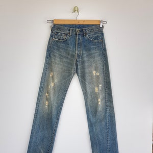 W28 Vintage Levis 501 Distressed Faded Jeans 90s High Rise Womens Pants Levis Straight Leg Stonewash Denim Levis Girlfriend Jeans Size 28x32