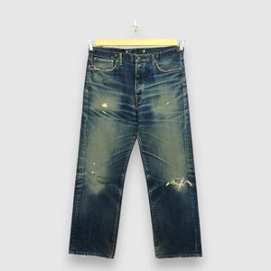 Size 29x31.5 Vintage Levi's 551ZXX Faded Blue Jeans Relaxed