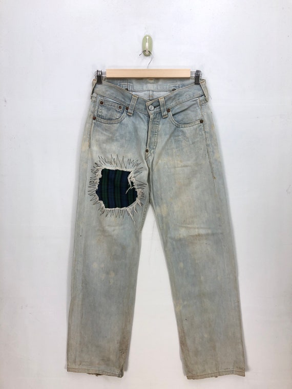 W32 Vintage Levis 501 Light Wash Buckle Back Jeans 90s Women High Waisted  Pants Levis Distressed Denim Levis Girlfriend Jeans Size 32x32 