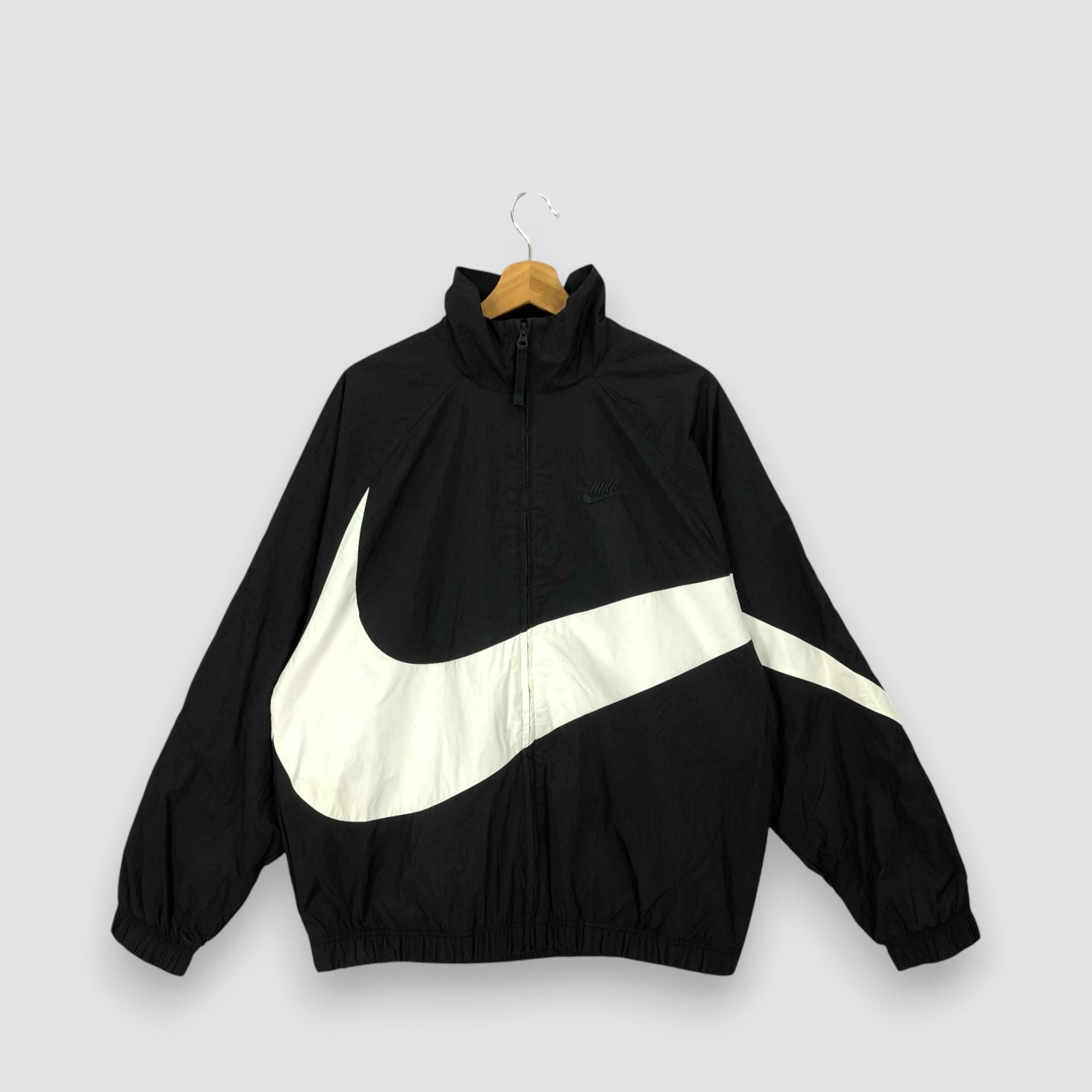 nike sportswear swoosh bomber