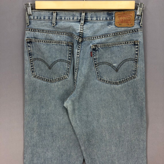 W38 Vintage Levi's 550 Light Wash Jeans Levis Hig… - image 4