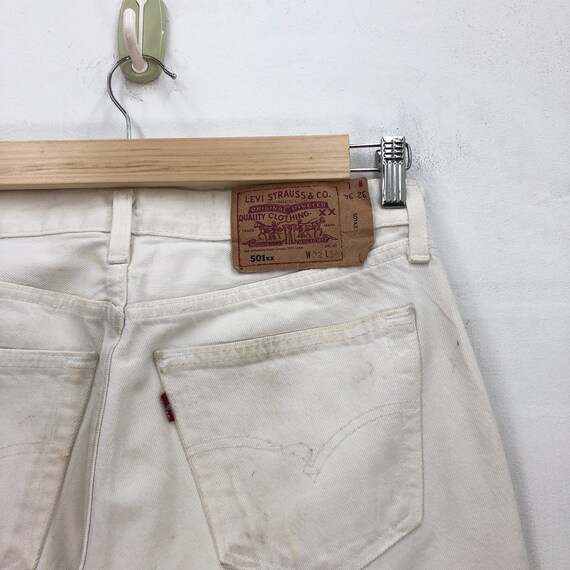 Size 31x30 Vintage Levis 501 Off Dirty White Jean… - image 5