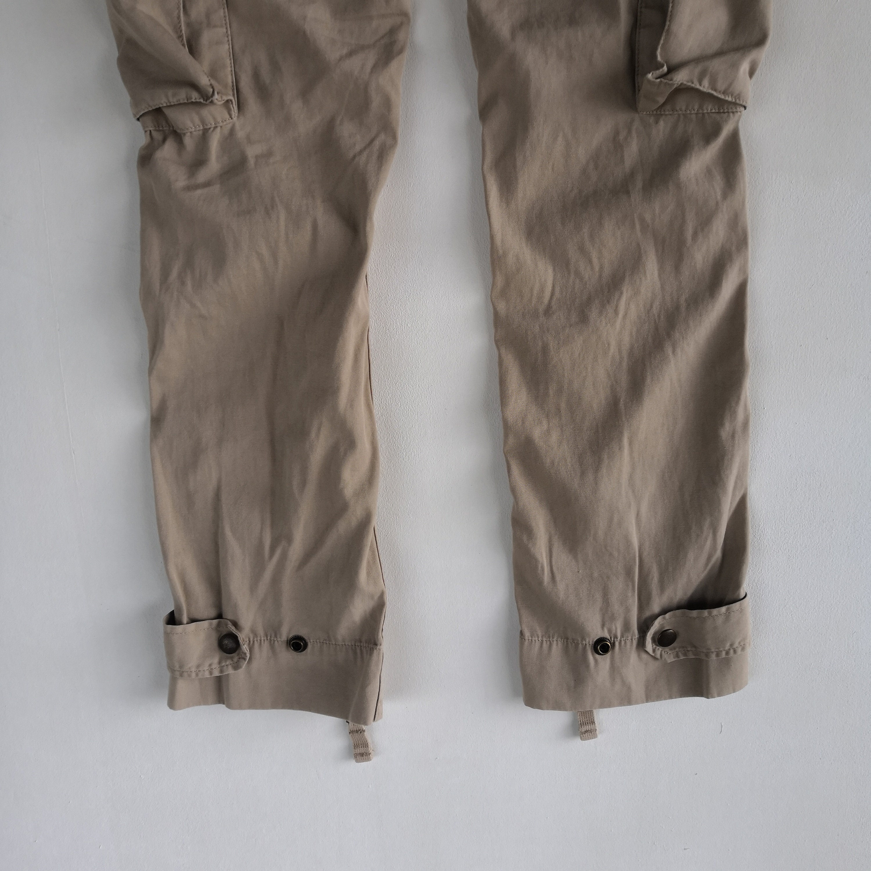 W26 Ralph Lauren Cargo Pants Size 26x28 Bondage Pants