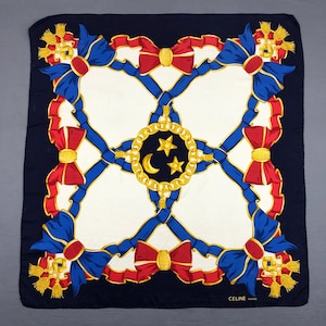 foulard Celine vintage, foulard en soie sergé, cache-nez en soie Celine Paris vintage, foulard vintage, accessoires vintage, foulards italiens vintage
