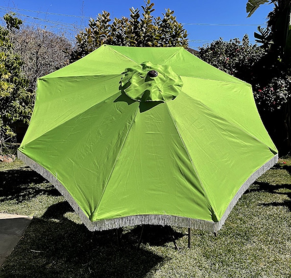 best 11ft patio umbrella 11ft Round Sunbrella Cantilever Umbrella