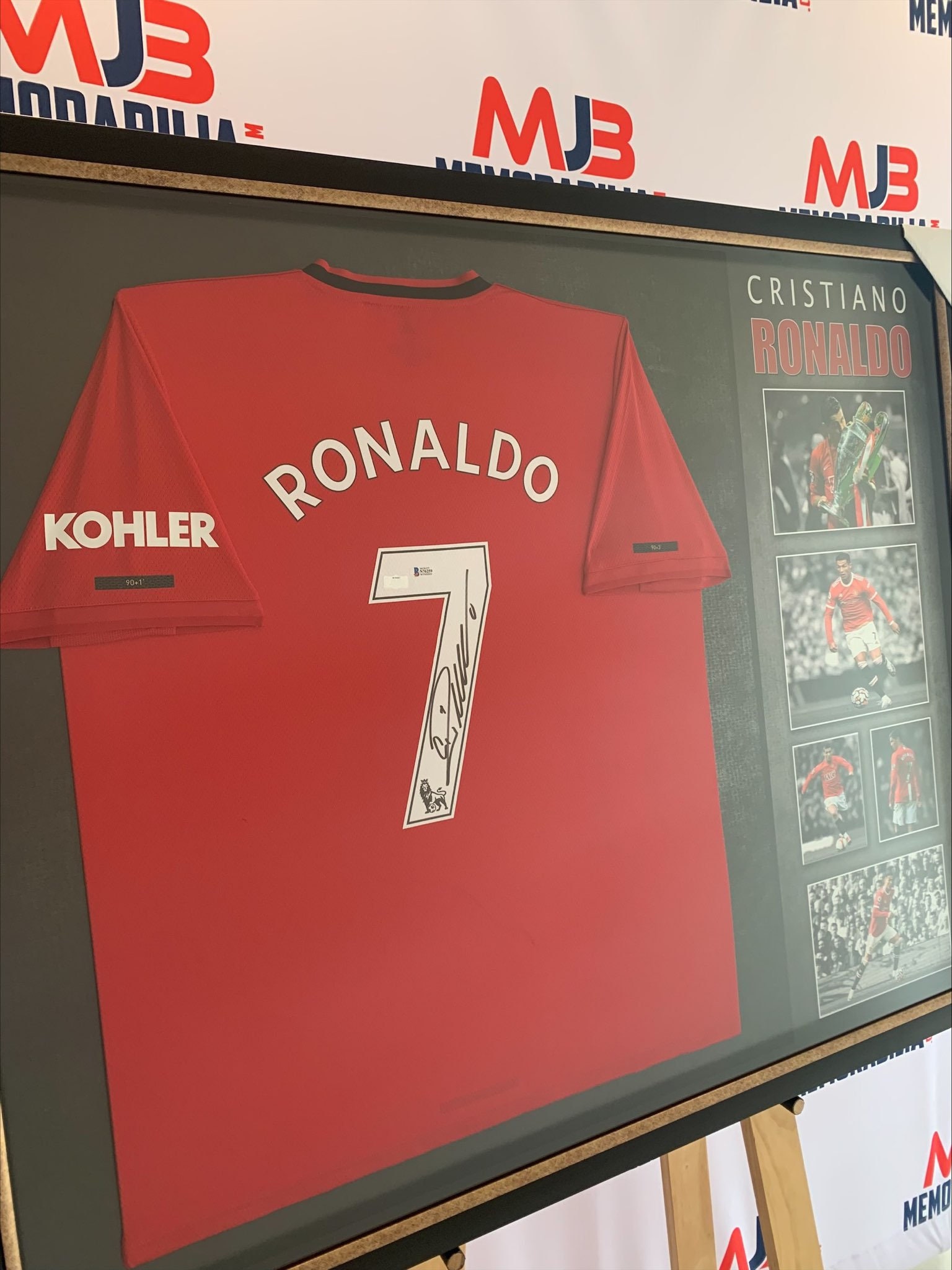 Cristiano Ronaldo Playera Firmada/Autografiada Manchester United 21-22 –  Ticketmaster Shop