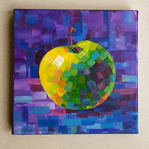 Maçã colorida. Pintura em miniatura sobre tela. Pintura acrílica. arte original. Pintura para decoração. Melhor presente