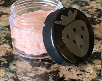 Pink Himalayan Salt Body Scrub Sample Jar: Exfoliating Skin Care