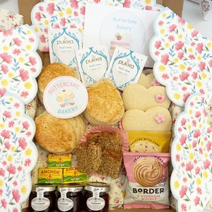 Luxury Afternoon Tea Hamper, Cream Tea, Hamper, Birthday gift, Food Hamper, Thank you Gift Box, Mothers day Afternoon Tea for 3