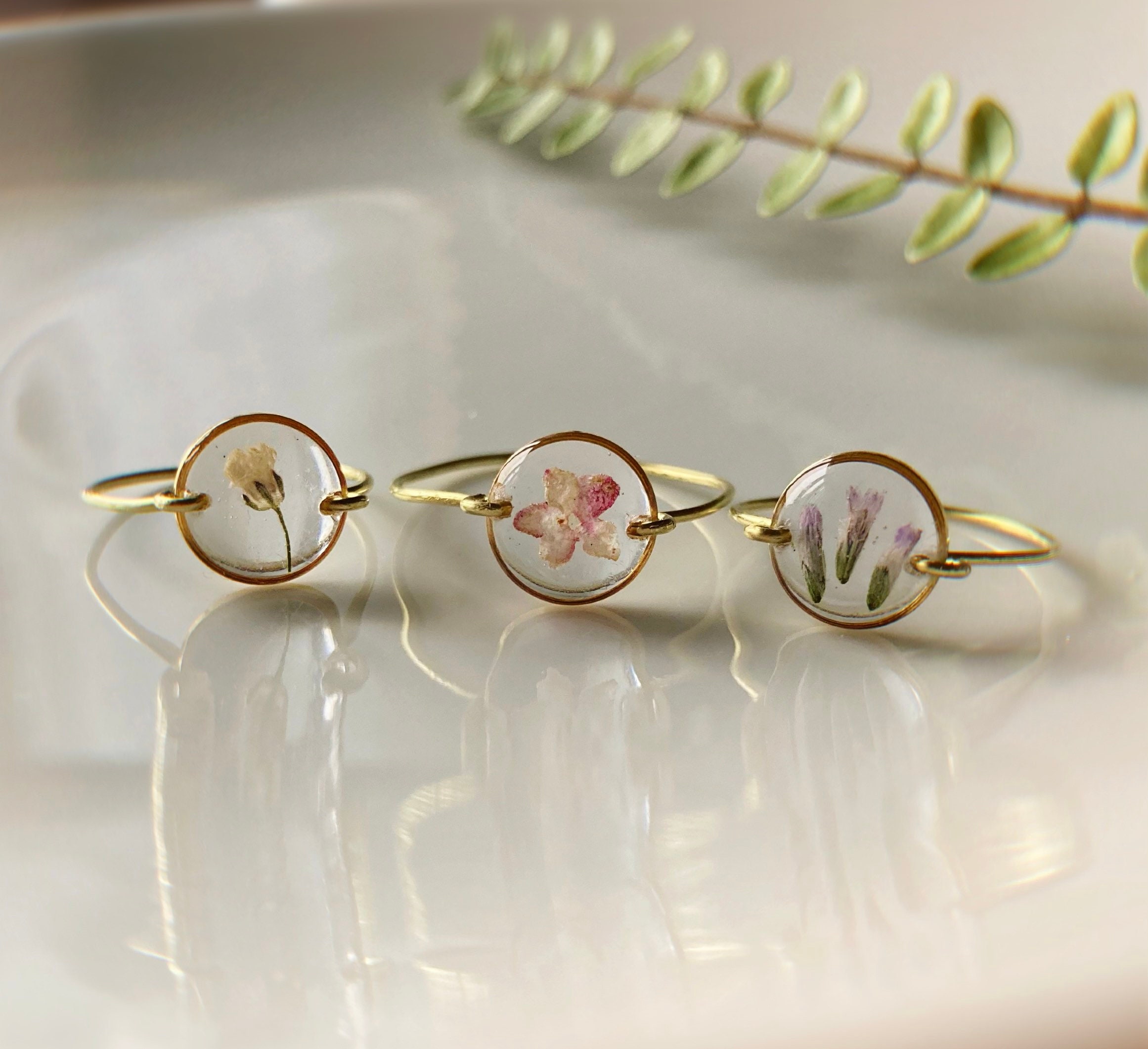 Resin Flower Ring, Dainty Floral Ring, Botanical Handmade Ring, Resin…