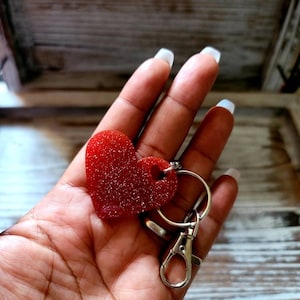Llaveros brillantes con forma de corazón