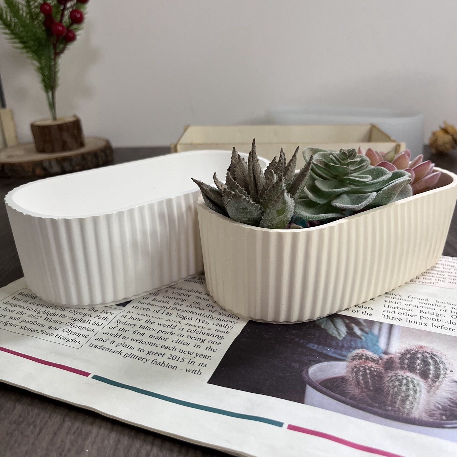 Striped Oval Jar Silicone Mold: Nordic Decor Resin Plaster