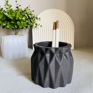 Geometric Concrete Planter Silicone Mold: Pen & Brush Holder