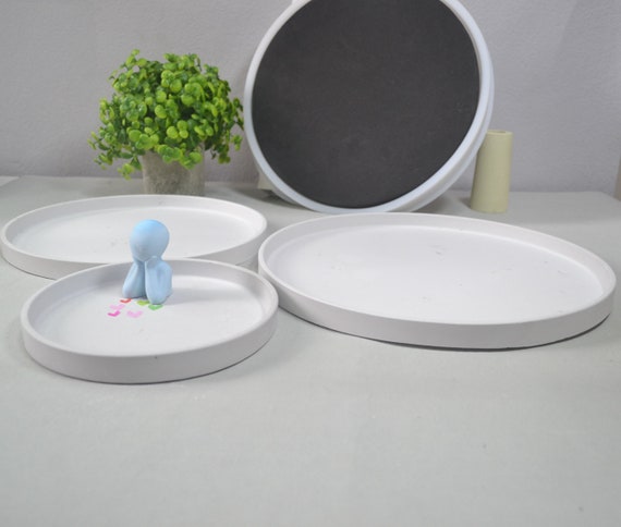Large Round Tray Silicone Mold: Resin, Plaster, Concrete (11.8 inches)