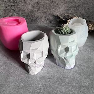 Skull Planter Mold: Concrete, Plaster, Resin Craft
