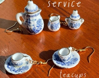 Adorables pendientes de servicio de té * porcelana * colores vibrantes * tazas * colgantes * DIVERSIÓN * Fabuloso *