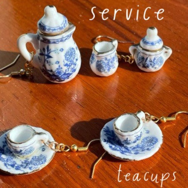 Adorables boucles d'oreilles pour service à thé * porcelaine * couleurs vives * tasses * pendentifs * AMUSANT * fabuleux *