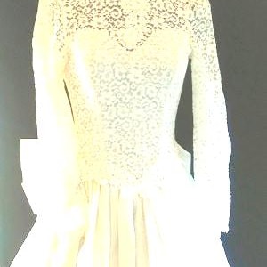 Wedding Dress Cymbeline wedding dress France IVORY Wedding Ready to wear Ivory wedding dress in satin and lace second-hand item