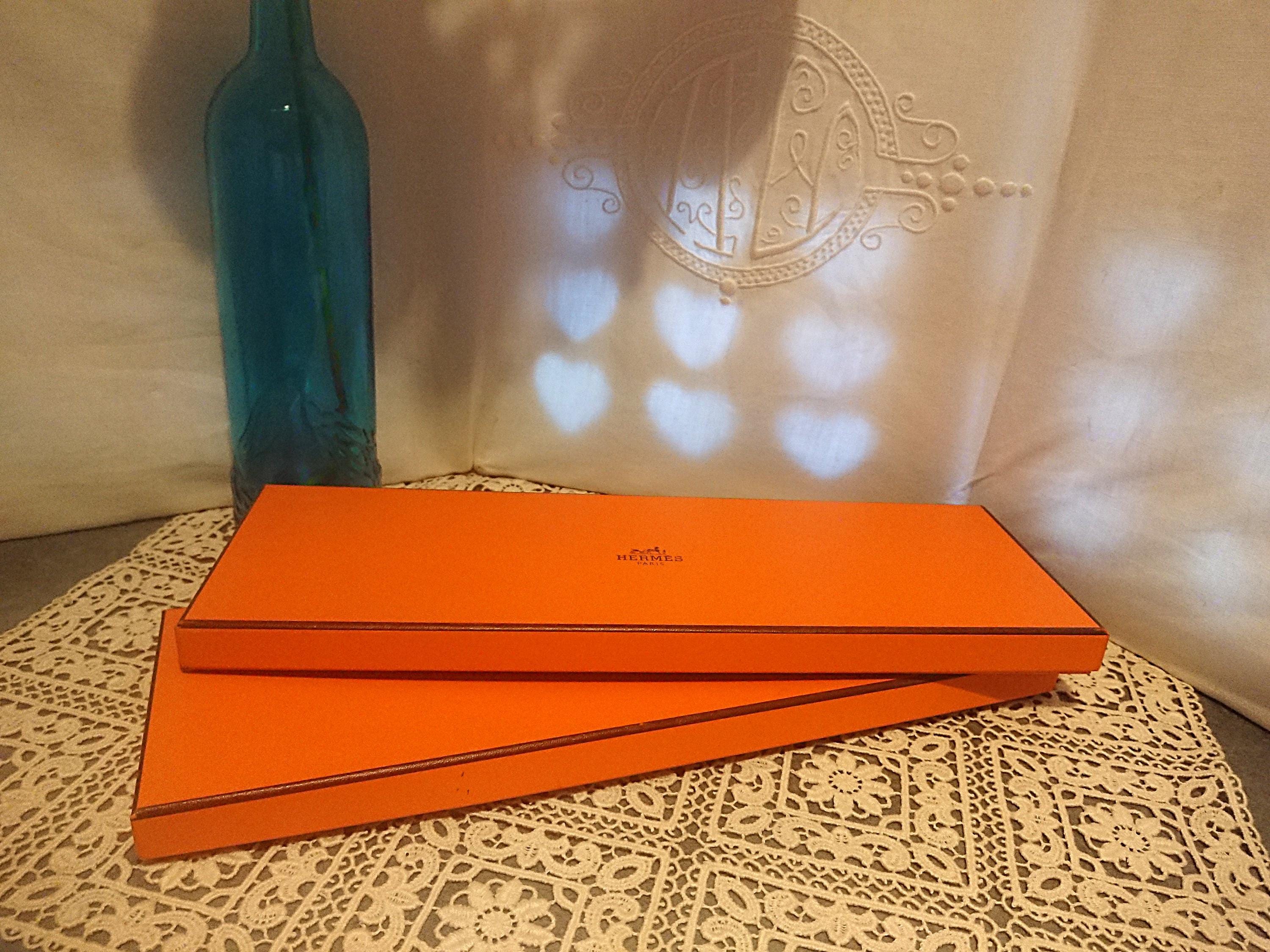 Hermès Orange Box with Silver Detail Hermes Womens Silver Oran Sandal Slipper 36 Shoes Flats  main image 2
