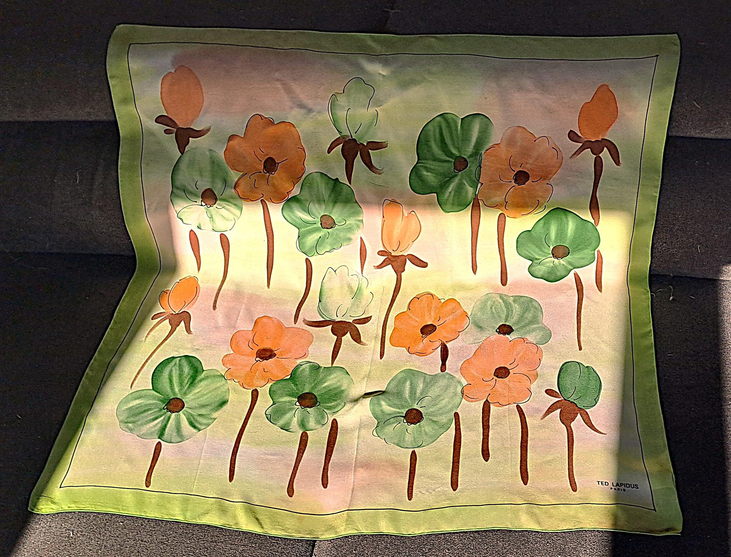 Foulard Ted Lapidus motifs fleurs - Accessoires & Bagagerie