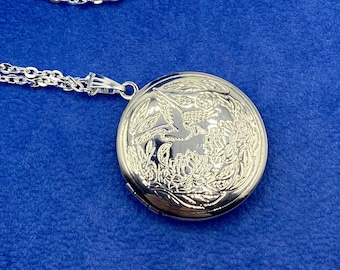 Large Silver Round Photo Locket With Detailed Engraved Crane & Flowers Design with Necklace.