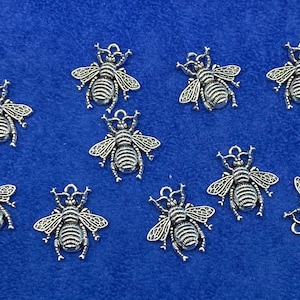 Medium Antique Silver Bumble Bee Pendants - Charms ~ Set of Ten