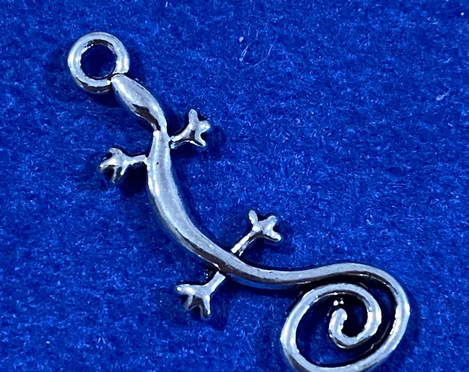 Large Silver Ibiza Lizard Pendant Charms - Set of Five