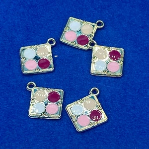 Enamel Makeup Palette Charms: Pale Gold Alloy Pendants - Set of Five