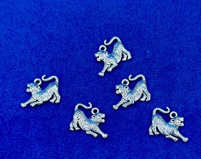 Silver Pouncing Tiger Charm Pendants - Set of Five