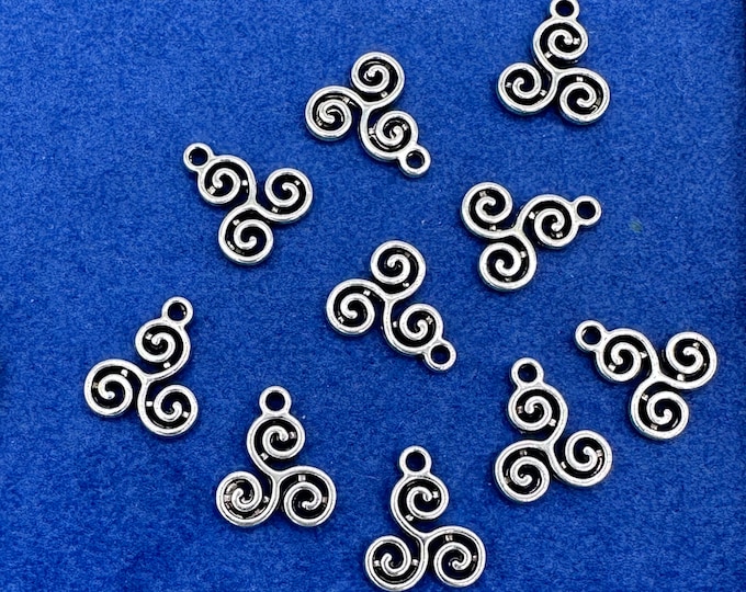 Traditional Silver Spiral Knot Celtic Symbol Charm Pendants  - Set of Ten