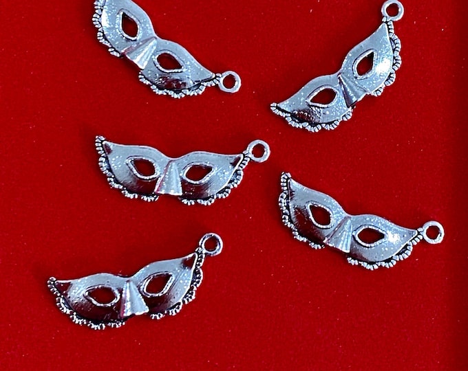 Silver Venetian Carnival Masquerade Mask Charm Pendants - Set of 5
