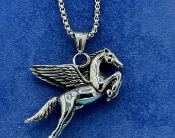 Large Stainless Steel Silver Mythical Flying Horse Pegasus Charms Pendant Necklace