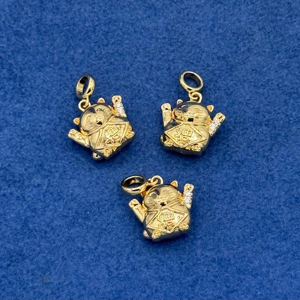 Gold 18kt Gold Plated Maneki Neko Lucky Cat Charm Pendents -