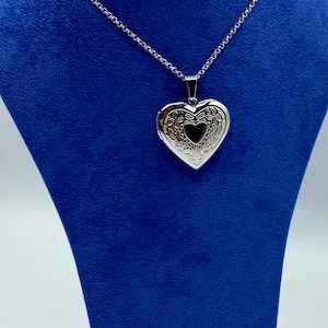 Stainless Steel Heart Shaped Photo Locket with Floral Pattern Edge complete with Necklace