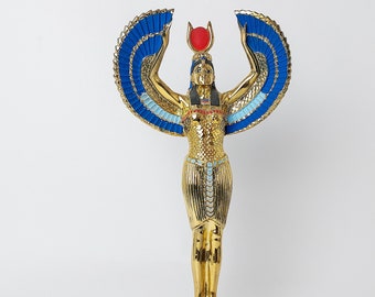 Handgemaakt Isis-beeld - een getuigenis van de artistieke en culturele erfenis van het oude Egypte in goud en kleurrijk