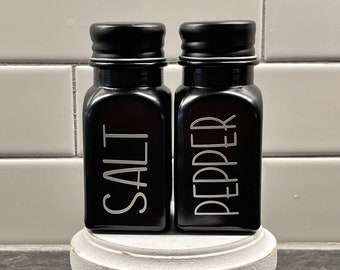 Adorable Condiment/Spice Shakers to add some "spice" to your pantry!/Farmhouse Style Kitchen/RD Inspired/Powder-Coated