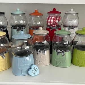 Glass Gum Ball Machine  (Please read description) ALL items have measurements, please check them out.