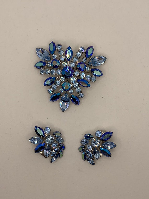 Sherman brooch 2024