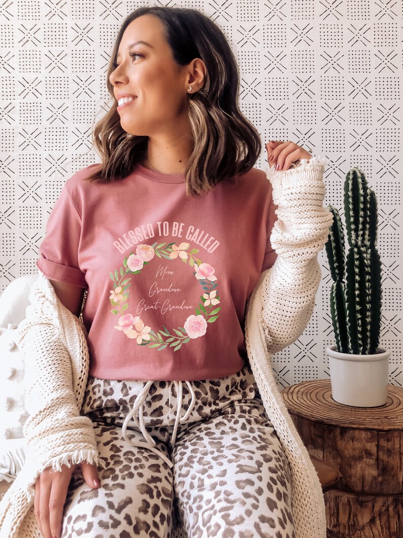 Mother/'s Day Gift for Grandma Pregnancy Announcement Blessed to be Mom Grandma Great Grandma Shirt Great Grandma Gift