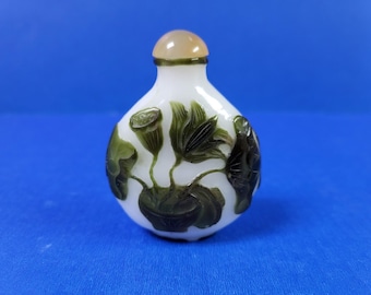 Vintage Chinese Peking Glass Overlay Snuff Bottle - Hand Carved Spinach Green & Milky White Cameo Glass with Lotus Motif