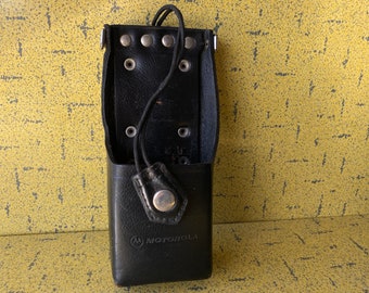 MOTOROLA Brand 2 Way Radio HOLSTER - Heavy Black Leather - Stainless Hardware - Swivel Clip - Snap On Cord T-Strap - 1.25"x2.5"x7.25" - VG++