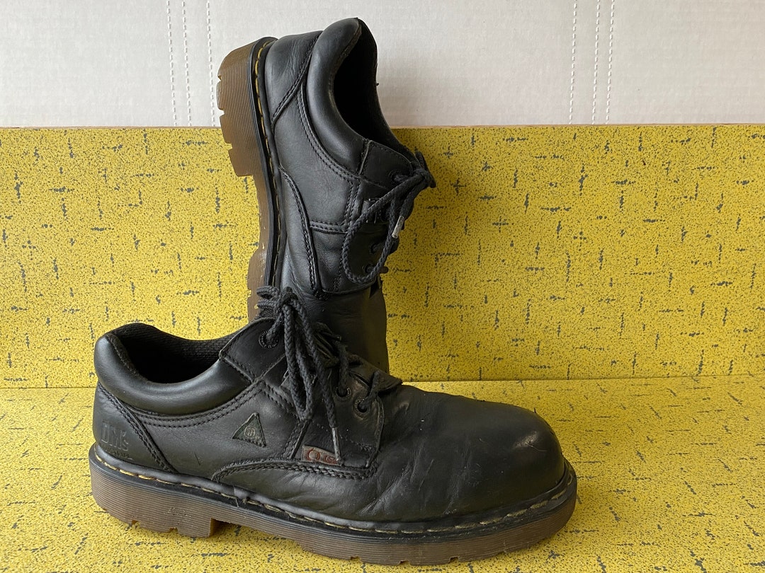 Vintage 90s Moc Toe AirWair Dr Martens MIE work shoes England Heritage Docs EU39 DR. MARTENS Made in England MIE 90s Vintage Brown 1561 Shoes  main image 2