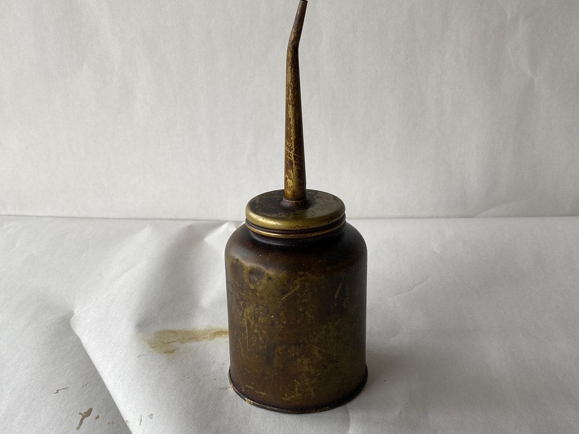 Thumb Pump Oil Can / Oiler Vintage 1940s Eagle USA Round Etsy Canada