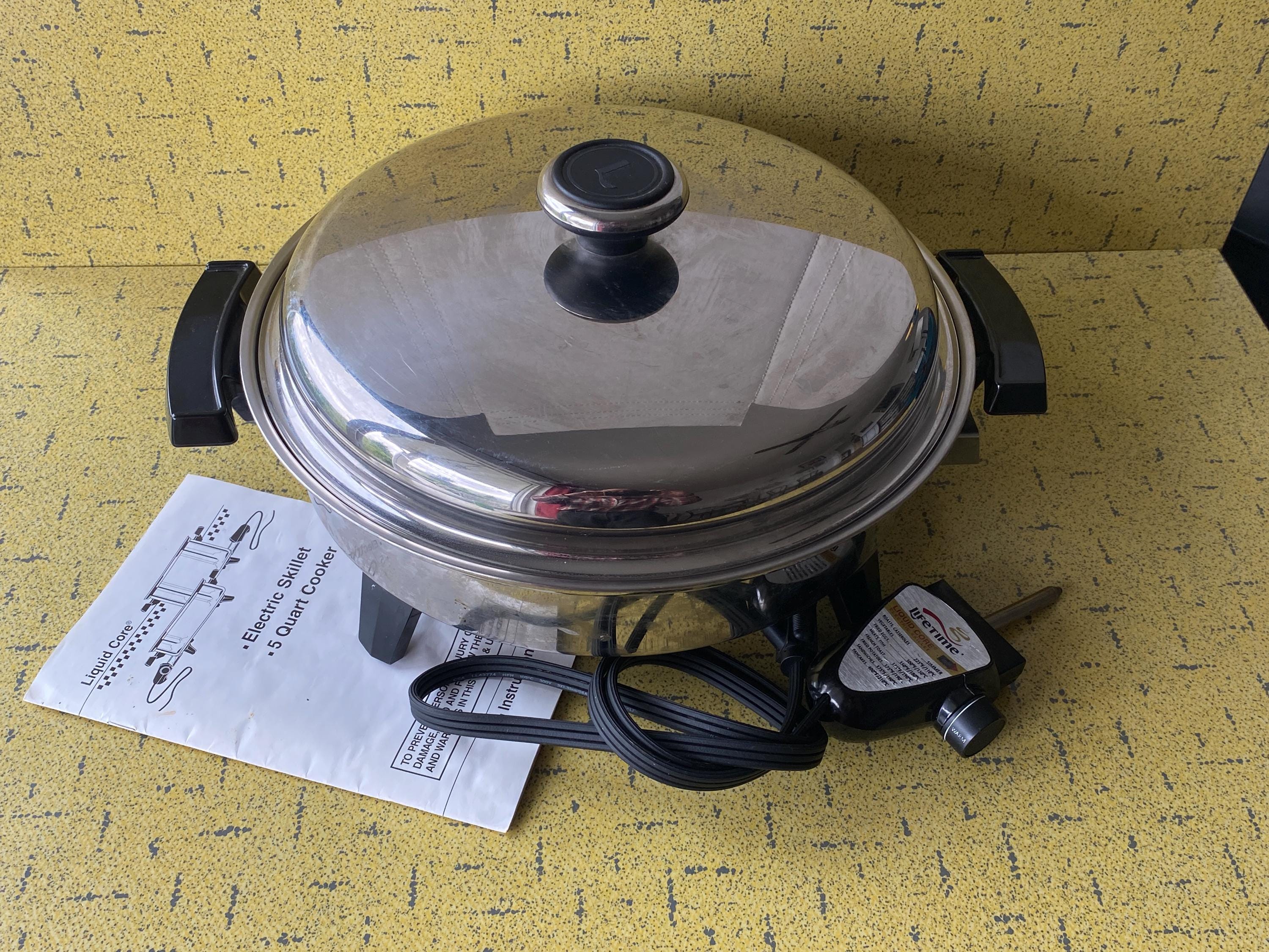 West Bend Skillet - Etsy Canada