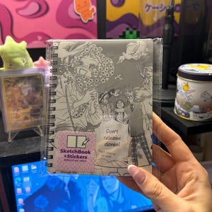Sketchbook ispirato a Paradise Kiss rilegato a mano in carta ecologica -  2 stickers personalizzati in omaggio -  fronte e retro diversa