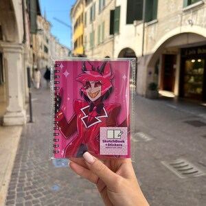 Sketchbook rilegato a mano in carta ecologica - ispirato al personaggio dell'inferno della serie tv - 2 random stickers in omaggio