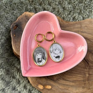 Orecchino manga M Magica acquistabile in coppia o singolarmente in modo da abbinarlo come preferisci - acciaio inossidabile anallergico
